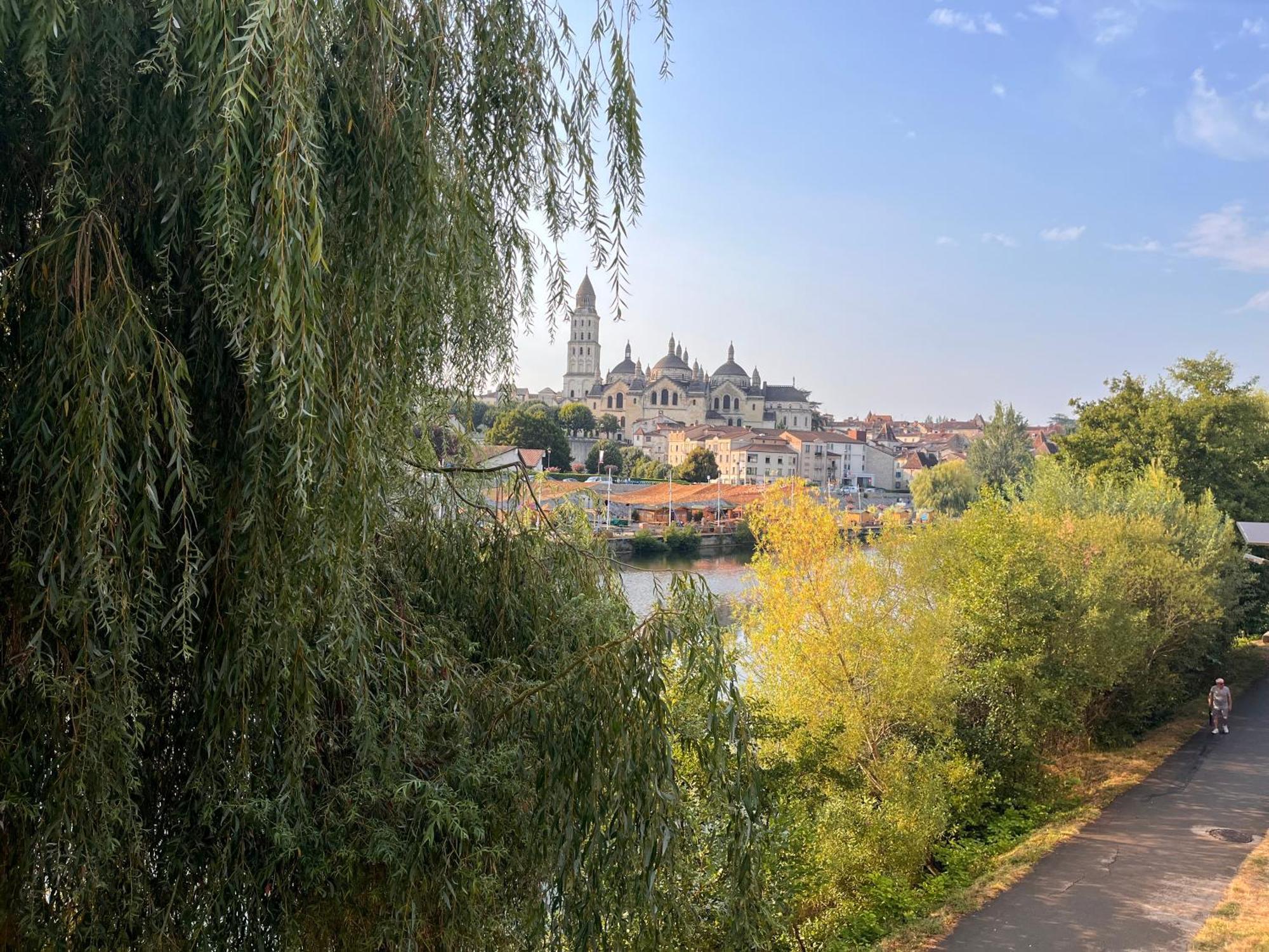 Balcon Sur La Riviere Lejlighed Périgueux Eksteriør billede